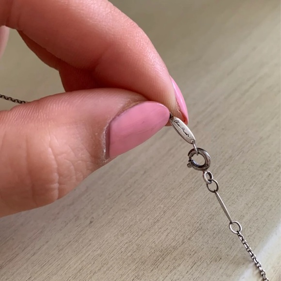 ❌SOLD❌Tiffany & co. Elsa Peretti letter E pendant - Picture 7 of 8